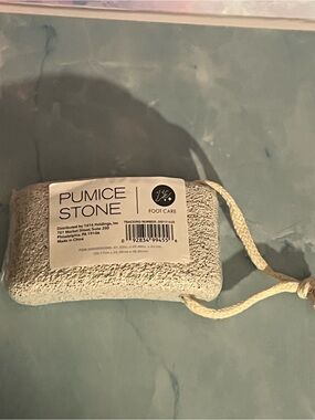 Pumice Stone Foot Care with Rope - Light Gray
